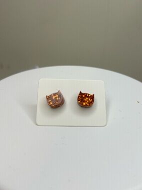 Cat Shaped Glitter Stud Earrings - Orange